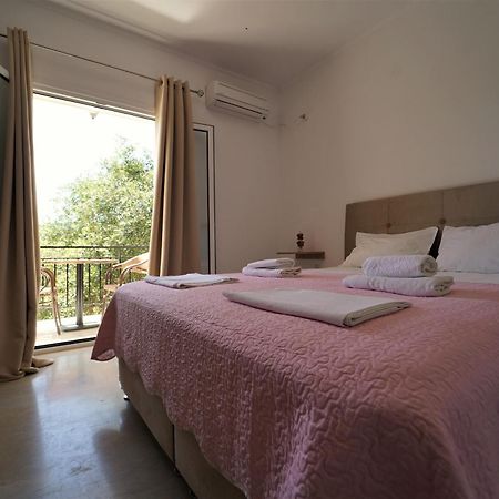 Meltemi Apartment ปาร์กา ภายนอก รูปภาพ